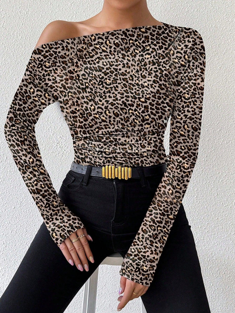 Trendy Tron Raffinéa Women’s Marble Gradient Print Asymmetrical Neck Long Sleeve T-Shirt with Pleats – Elegant and Stylish Casual Top
